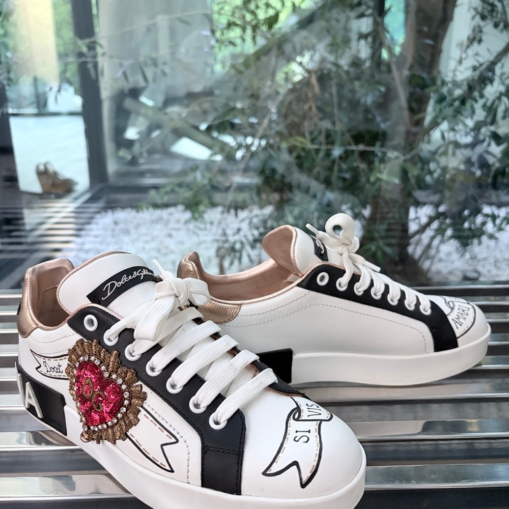 Authentic Dolce & Gabbana Portofino Sacred Heart Sneakers - White/Gold - Size 38 - Picture 2 of 6